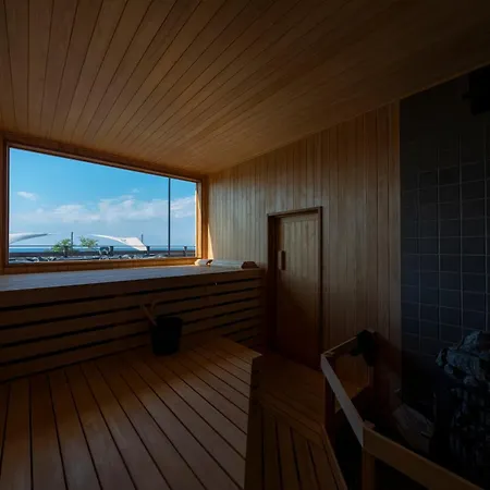 Akesuke Villa Minamiawaji Exterior photo